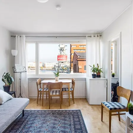 Wehost Munkkisaarenkatu * Хельсинки